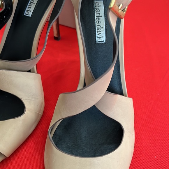 Charles David nude sandals with wood heel size 8 - Picture 2 of 8
